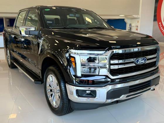 FORD F-150 5.0 V8 GASOLINA CD LARIAT FX4 AUTOMÁTICO